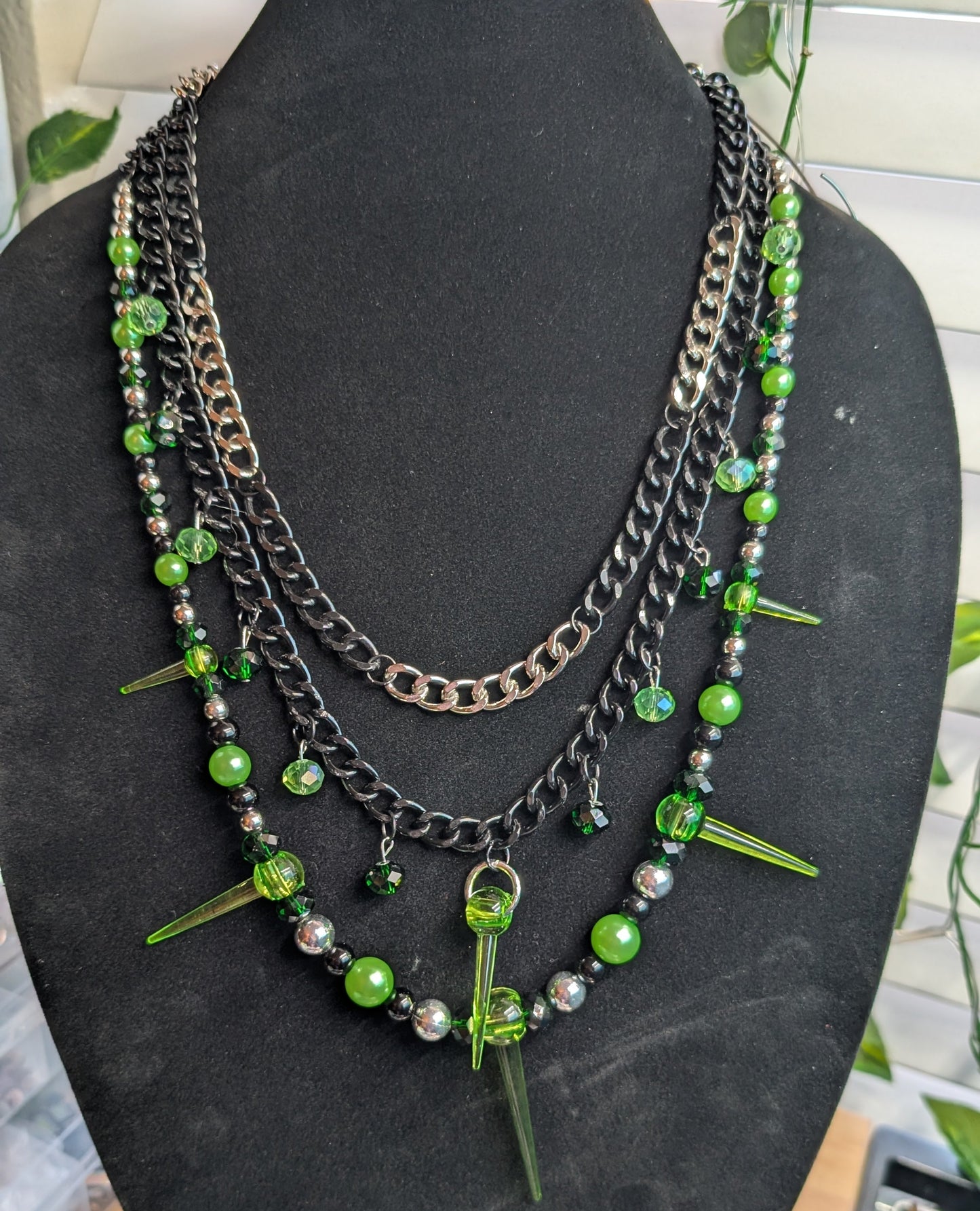 Black & Green Spike Pant Chain