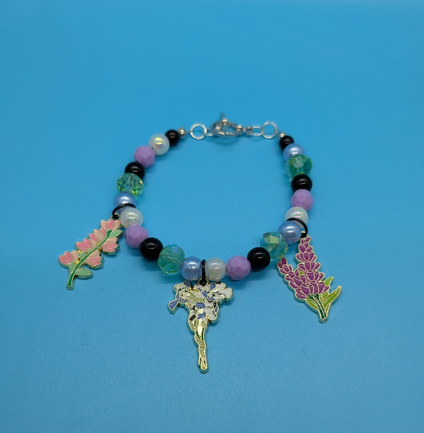 Multicolored Flower Bracelet